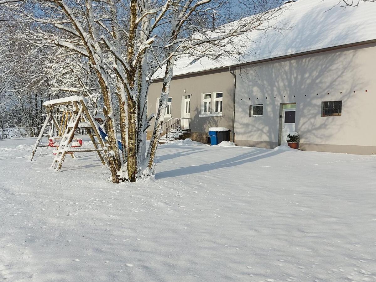 Cozy Holiday Home In Neuendorf With Garden Ngoại thất bức ảnh